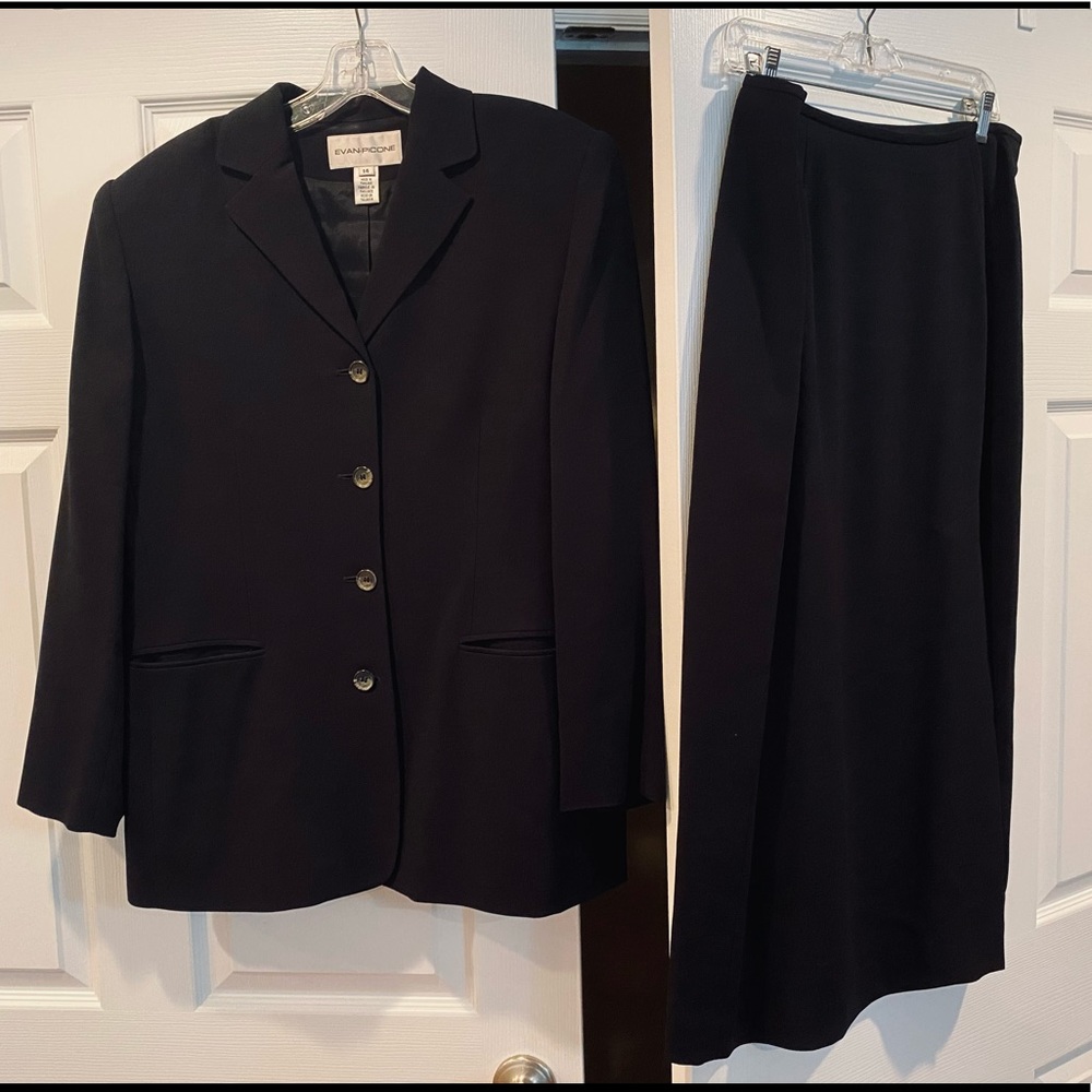 Black Fashion Suit